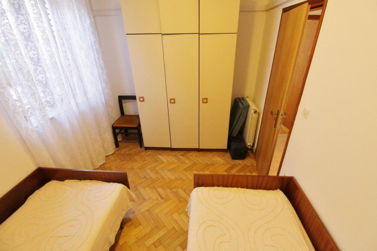 Apartments Marija Савудрія Екстер'єр фото